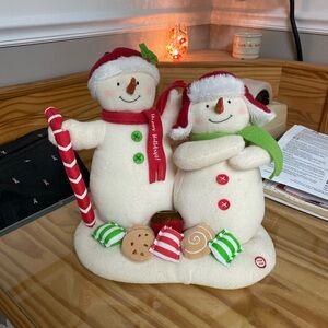 Adorable Hallmark 2008 Christmas Animated Snowmen Singing Jingle Pals